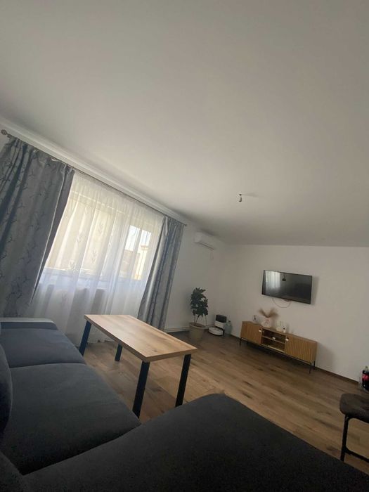 Apartament cu 4 camere in Hunedoara