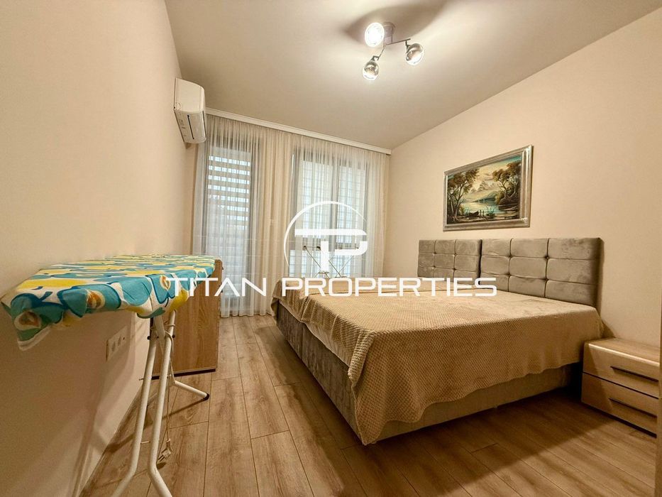 Дава се под наем Тристаен апартамент в Пловдив, Център - 110 кв.м за 714 € - Снимка #9