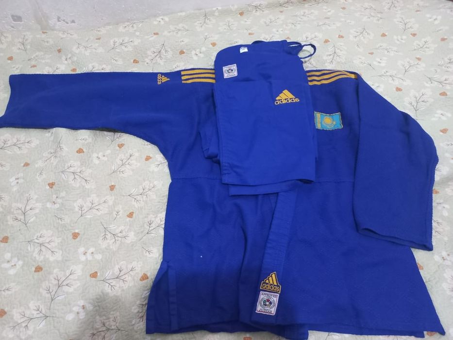 Кимано Адидас синий