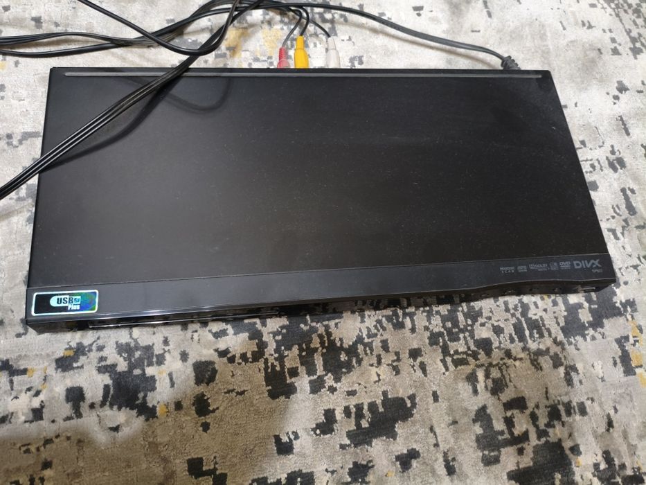 DVD player дивидишник lg, две штуки