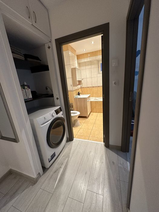 Apartament 4 camere Et 1 Nufaru