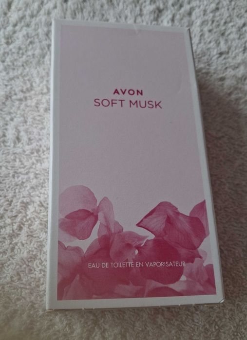 Дамски и мъжки парфюми AVON