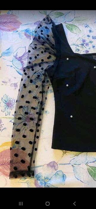 Top cu mâneci bufante din voal, măsura L