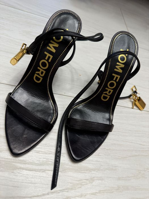 Sandale tom Ford numărul 35