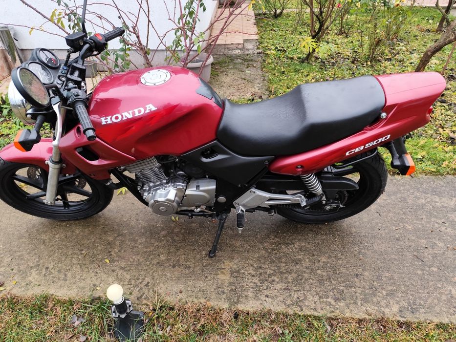 Motocicleta Honda CB 500