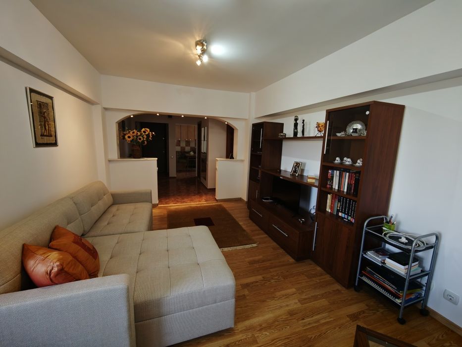 Chirie apartment 3 camere Parcul Circului Barbu Văcărescu