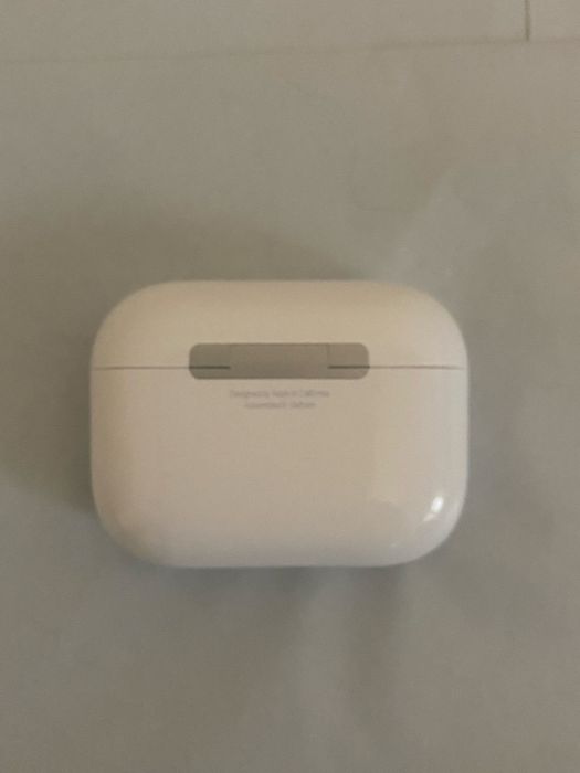 AirPods Pro (Gen 3) NOI, sigilate – desfăcute doar pentru poze