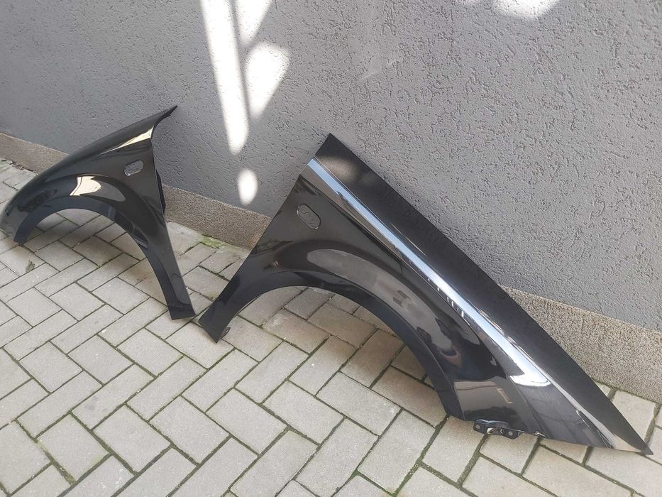 Aripa Fata Dreapta & Stanga Seat Leon 2005-2008 Vopsita Negru