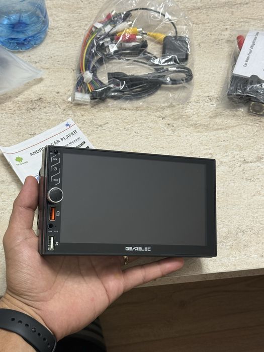7” Android авто мултимедия Gearelec 2GB/64GB + CarPlay + камера за заден ход