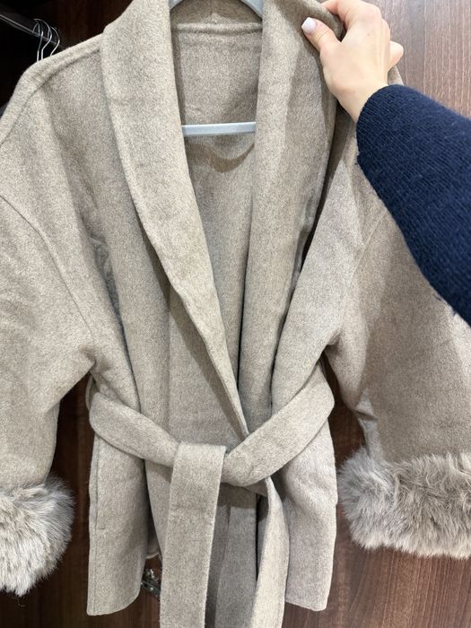 Палто с Пух  в цвят Каки размер S