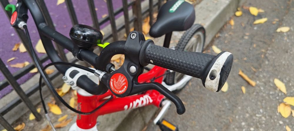 Bicicleta Woom 2 roșie