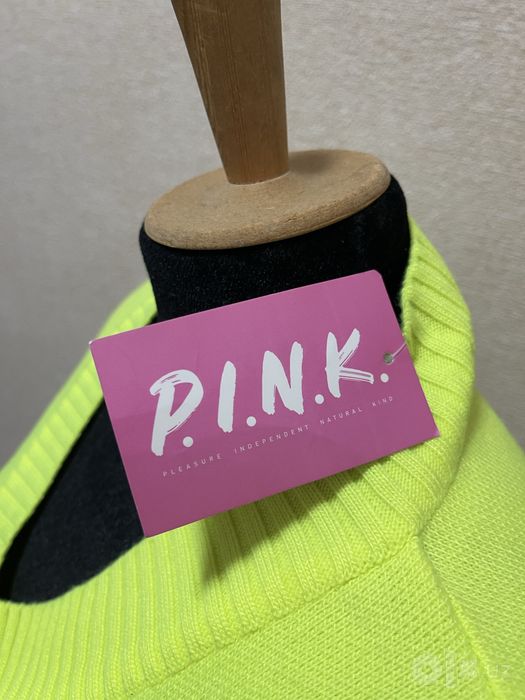 Кофта безрукавка PINK
