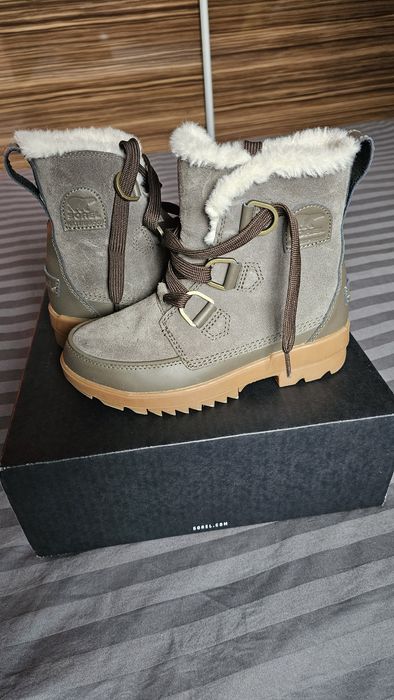 Нови Sorel 37 номер естествена кожа и велур