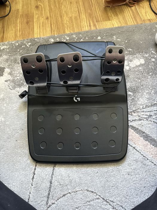 Vand volan gaming logitech g923