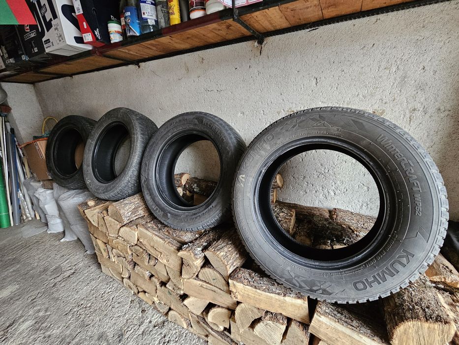 Продавам зимни гуми Kumho 215 60 16