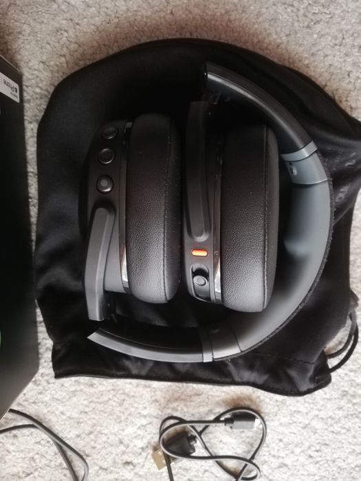 Vând urgent Căști Skullcandy Crusher Evo