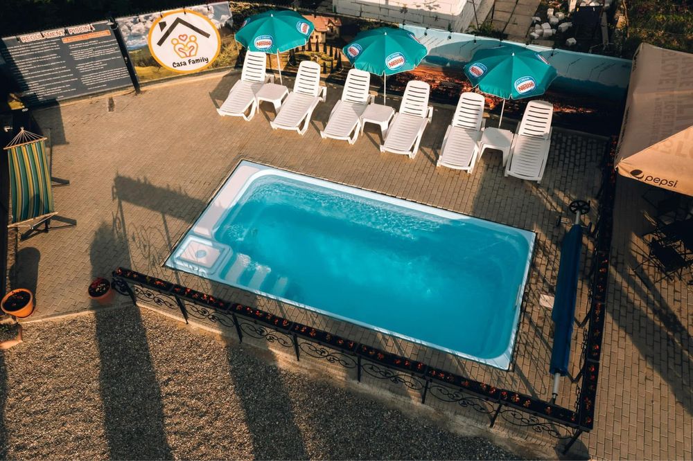 Inchiriez Cabana, Pensiune