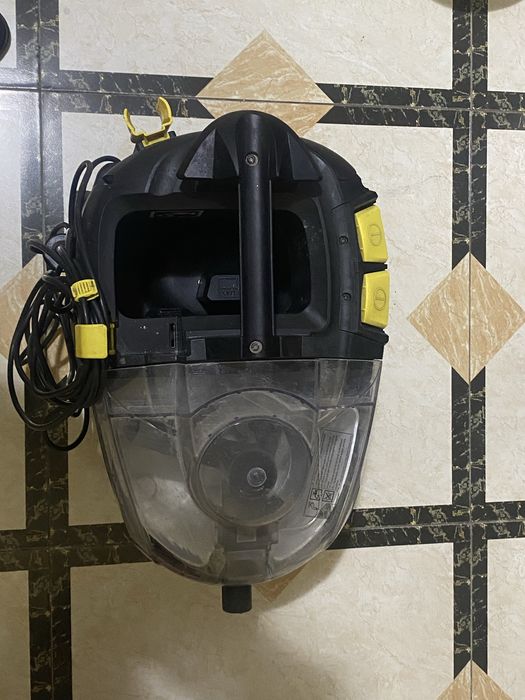 Пылесос Kerher Puzzi 8/1