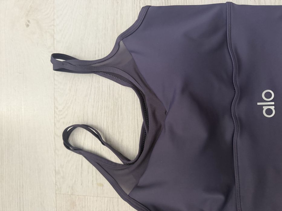Costum  sport  Alo yoga