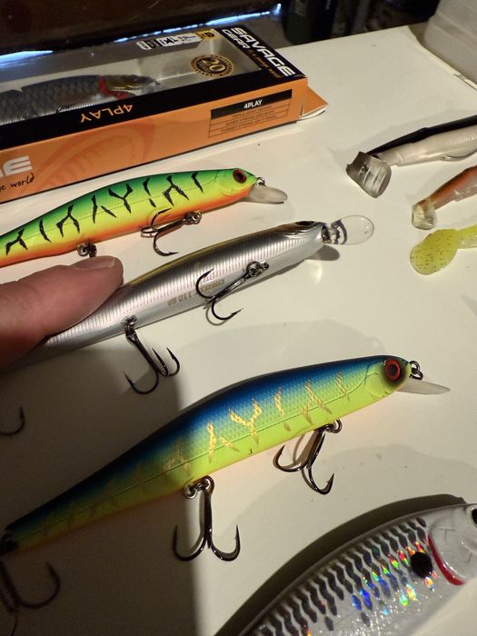 Воблери силикони блесни