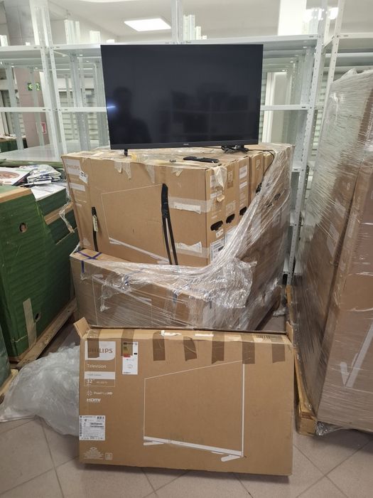 Чисто нови, неразопаковани телевизори Philps 32 инча.