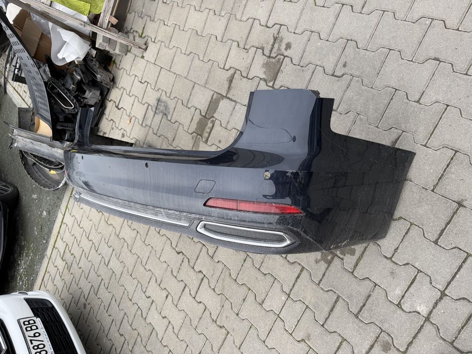 Оригинална задна броня и прагове за Audi A6 Комби A6 C8 след 2018г