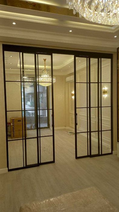 Раздвижные двери и перегородки в стиле лофт / Душевые кабины