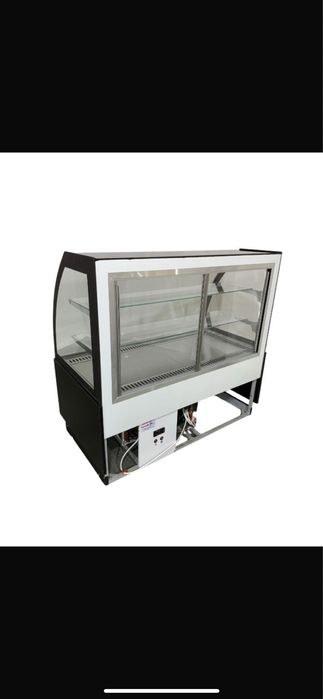 Витринный холодильник