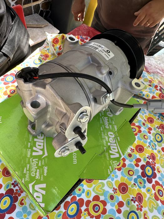 Compresor VALEO Renault Megane 3