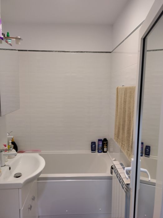 Vând apartament Hipodrom
