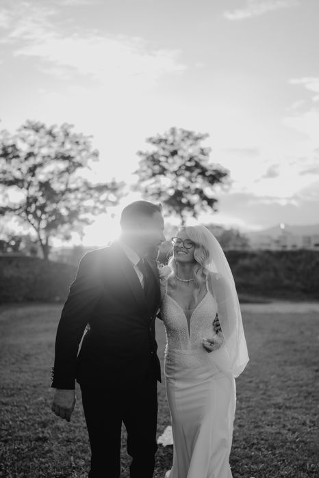 Rochie de mireasă tip sirenă cu corset