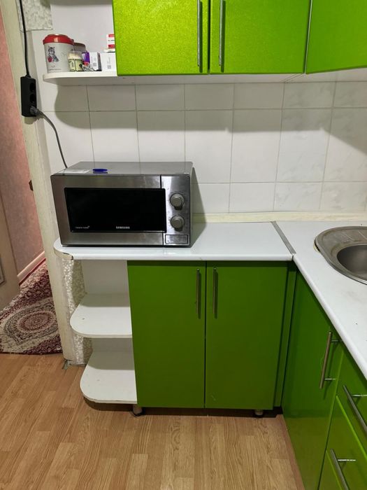 Продам Кухонный гарнитуры