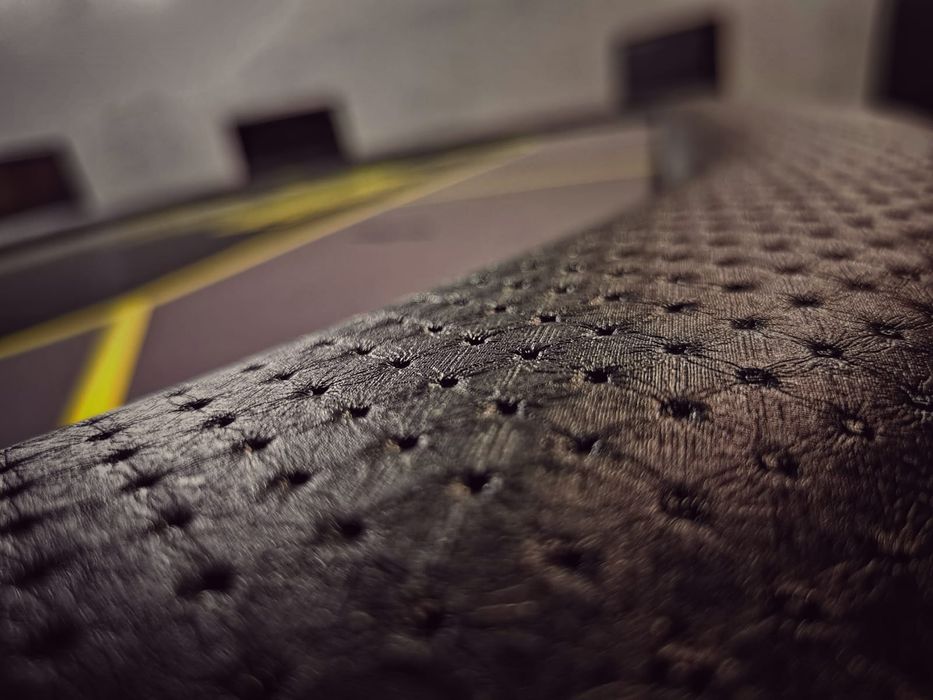 Masa de poker personalizata