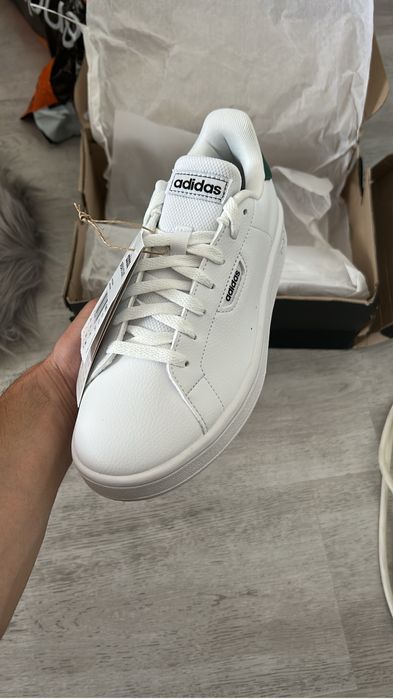 Adidasi Adidas Urban Court Originali