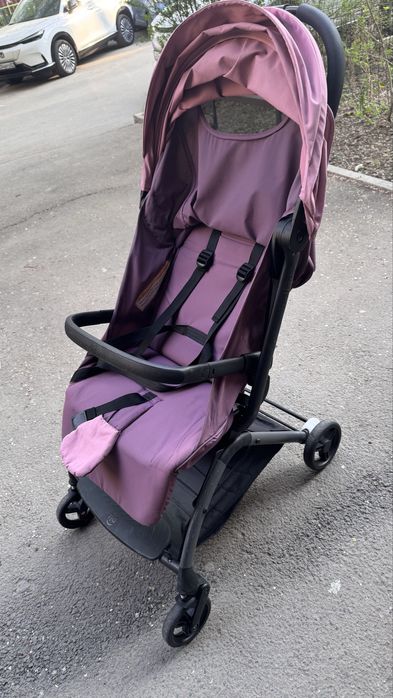 Коляска прогулочная