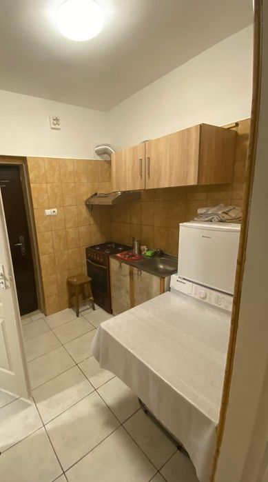 Garsonieră de închiriat zona Dovali Vâlcea