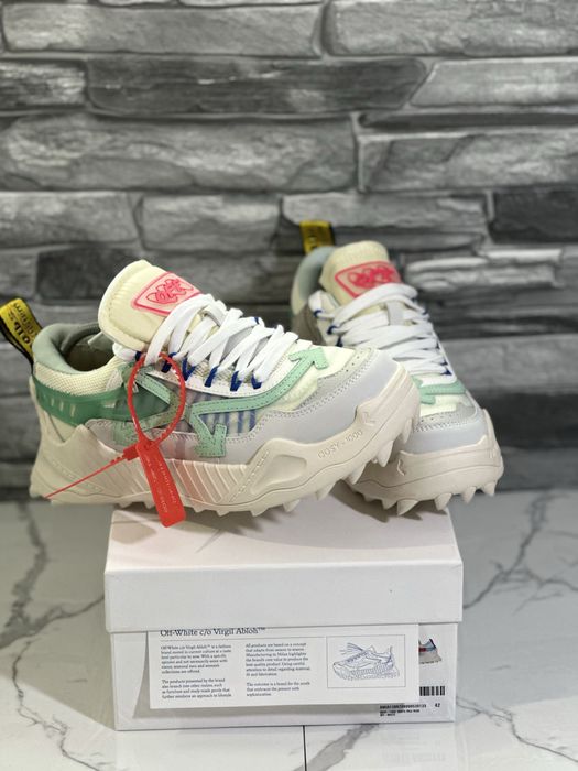 Adidasi Off White Odsy 1000