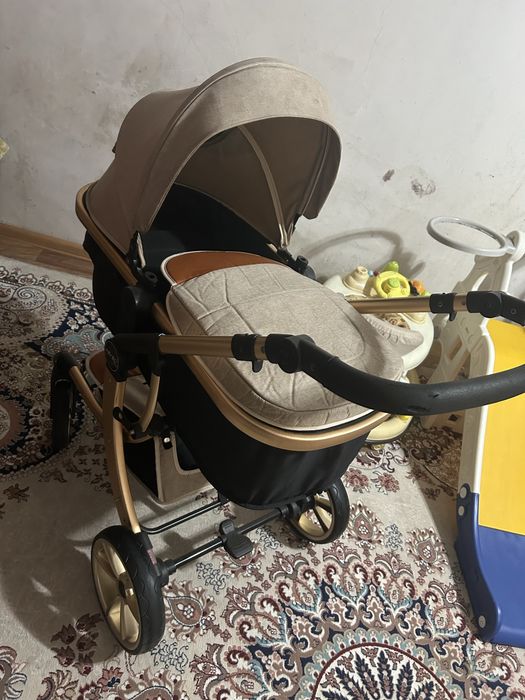 Продается детская коляска 2в1