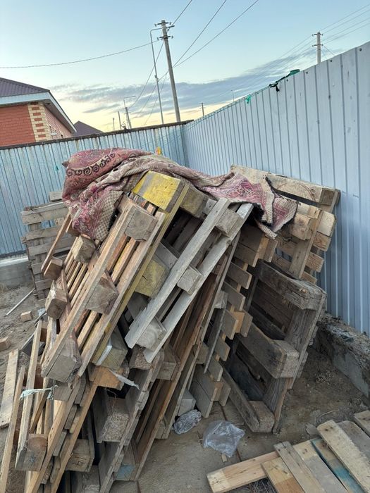 Поддоны сатылады