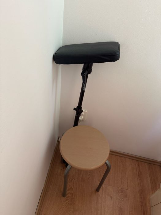 Aparat tatuat / tatuaje aproape nou Elite ps350 .  Folosit cateva luni, se vinde absolut tot ce ai nevoie sa te apuci de tatuaje