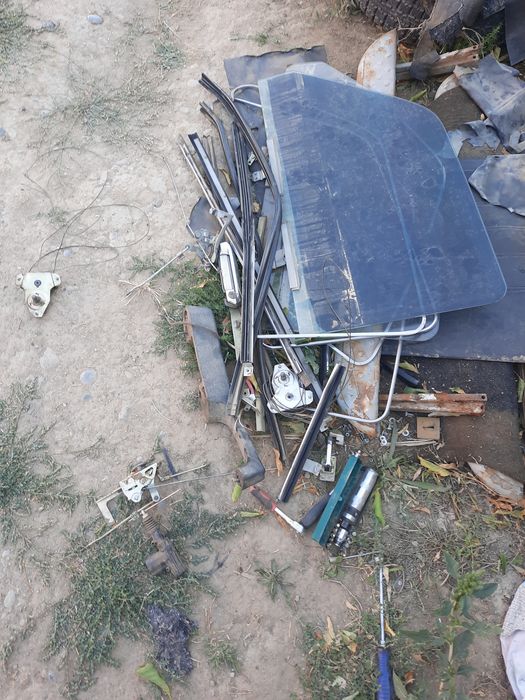 Продам запчасти на ниву