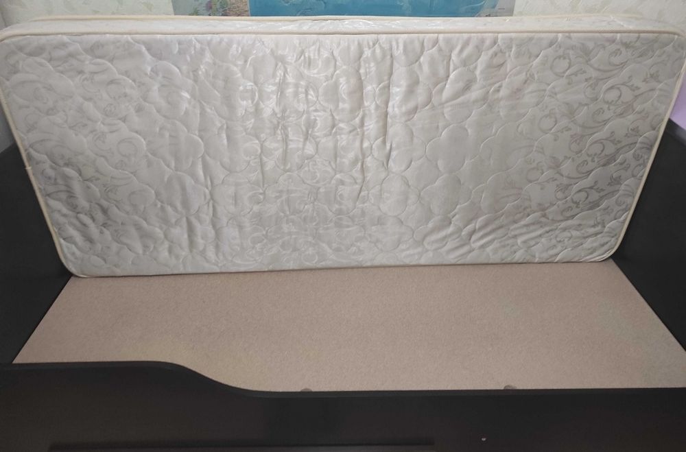 Детская кровать из ЛДСП 1,8*0,75