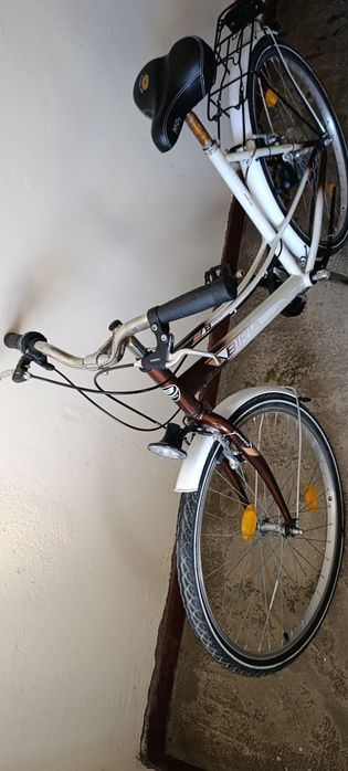 Bicicletă damă BIRIA ,aproape nouă ,de vânzare în stare bună de funcționare !