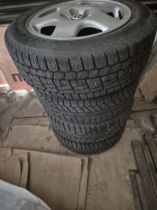 Продам диски с резиной