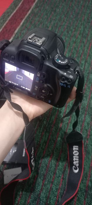 Canon fato aparat