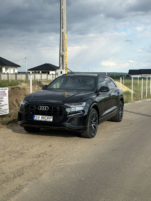 AUDI Q8 2019