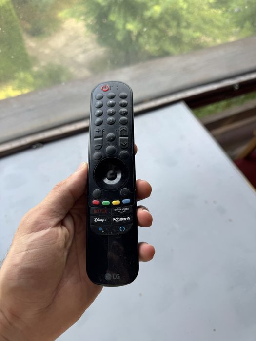Televizor smart 4K LG Nano75 de 55”(139 cm) 2021