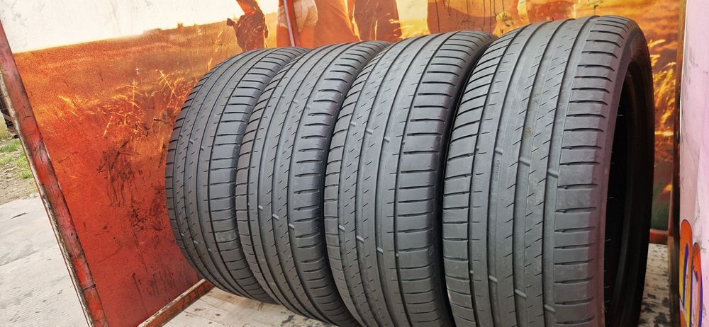 Set 4 Anvelope Michelin  235 50 R20 de vara. Dot 2021