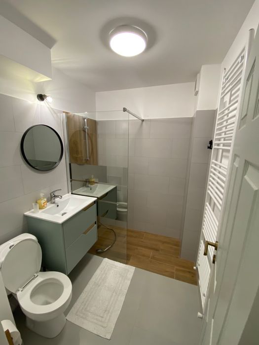 Inchiriez apartament 3 camere renovat complet, langa gen 6