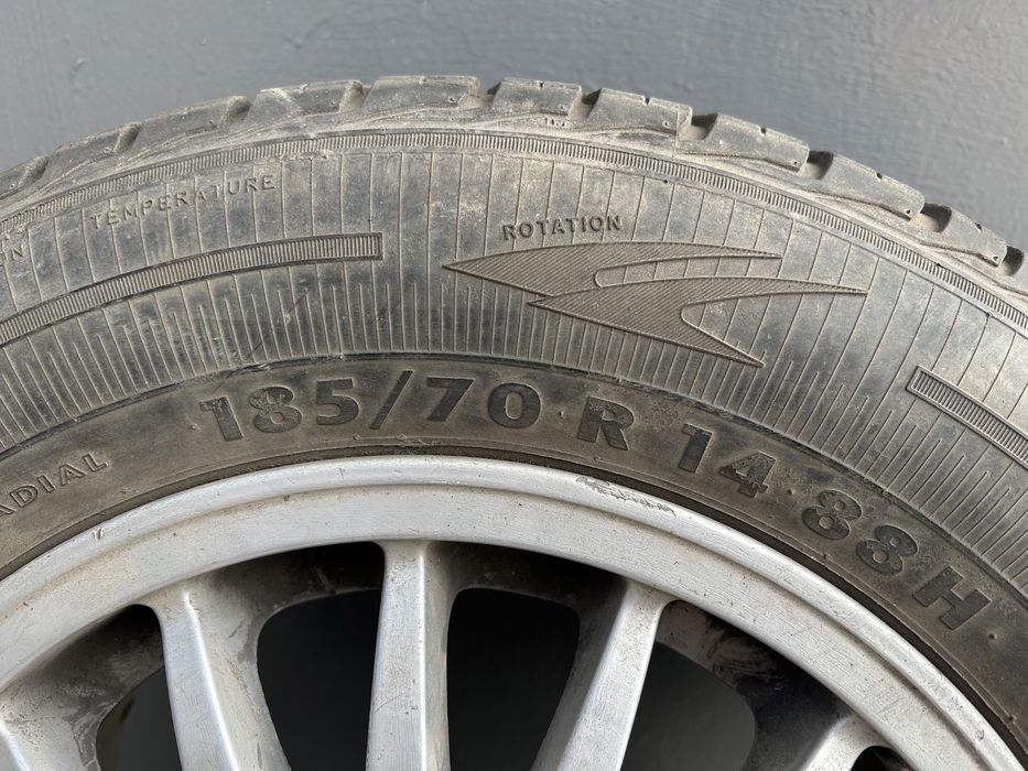 185/70/R14 комплект с дисками